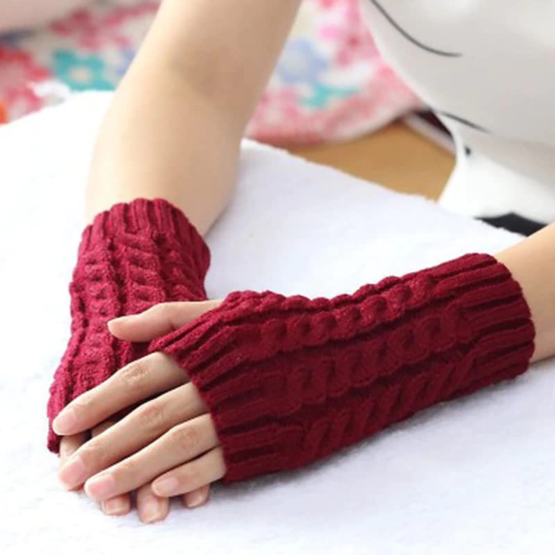 Bold N Elegant Women Woolen gloves