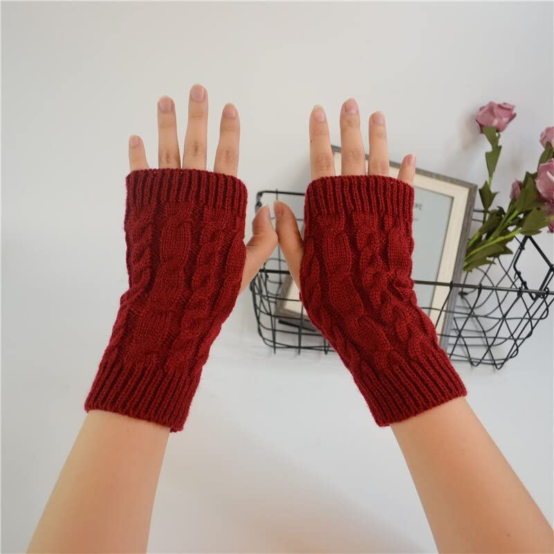 Bold N Elegant Women Woolen gloves