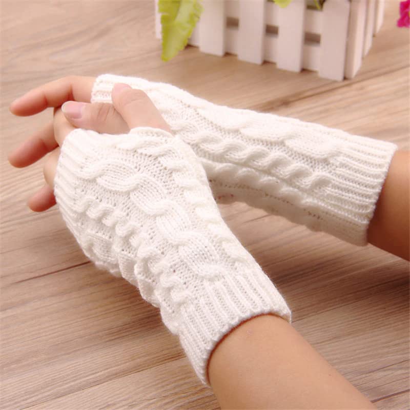 Bold N Elegant Women Woolen gloves