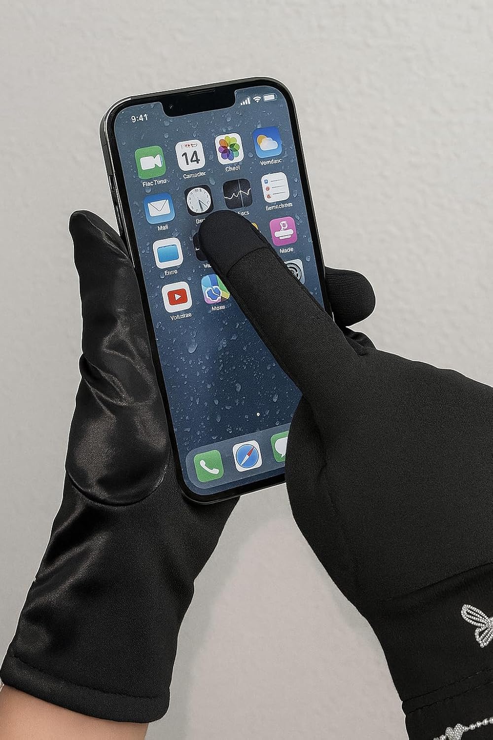 Waterproof Touch Screen Women Gloves Fur Inside for Snow, Trekking, Riding, Excersise etc. with Elastc Cuff for Women (Grey)